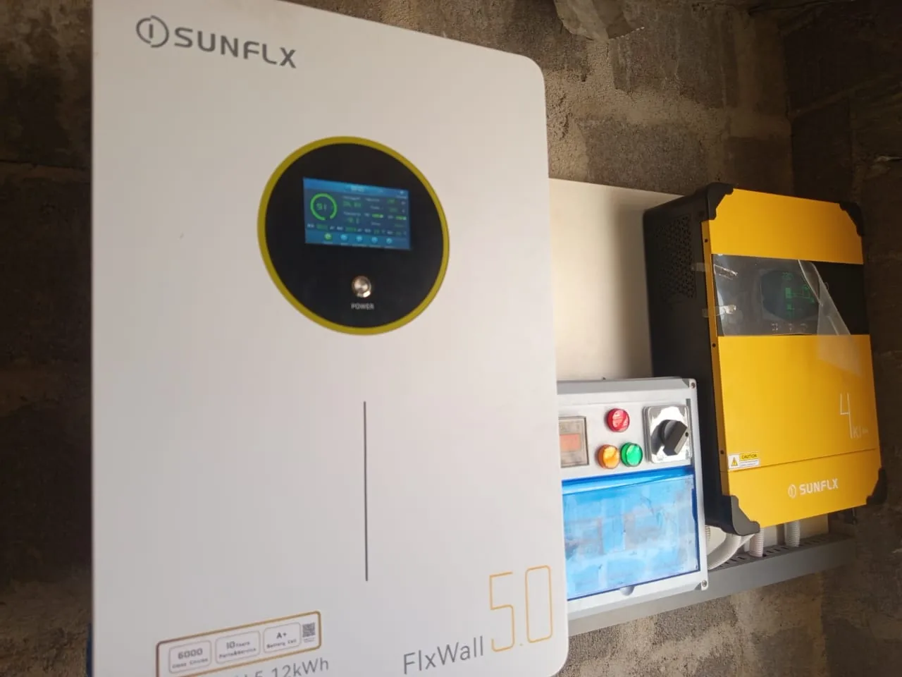 Inverter rooms & hybrid systems thumbnail 10