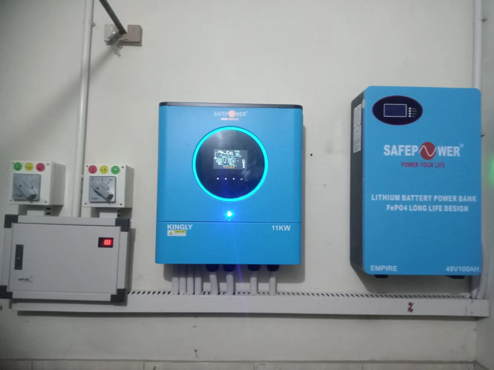 Inverter rooms & hybrid systems thumbnail 11