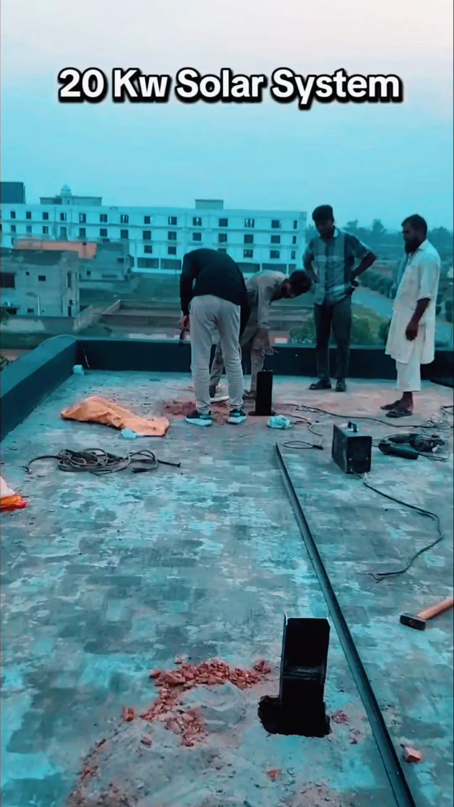 Commercial solar panel arrays thumbnail 2