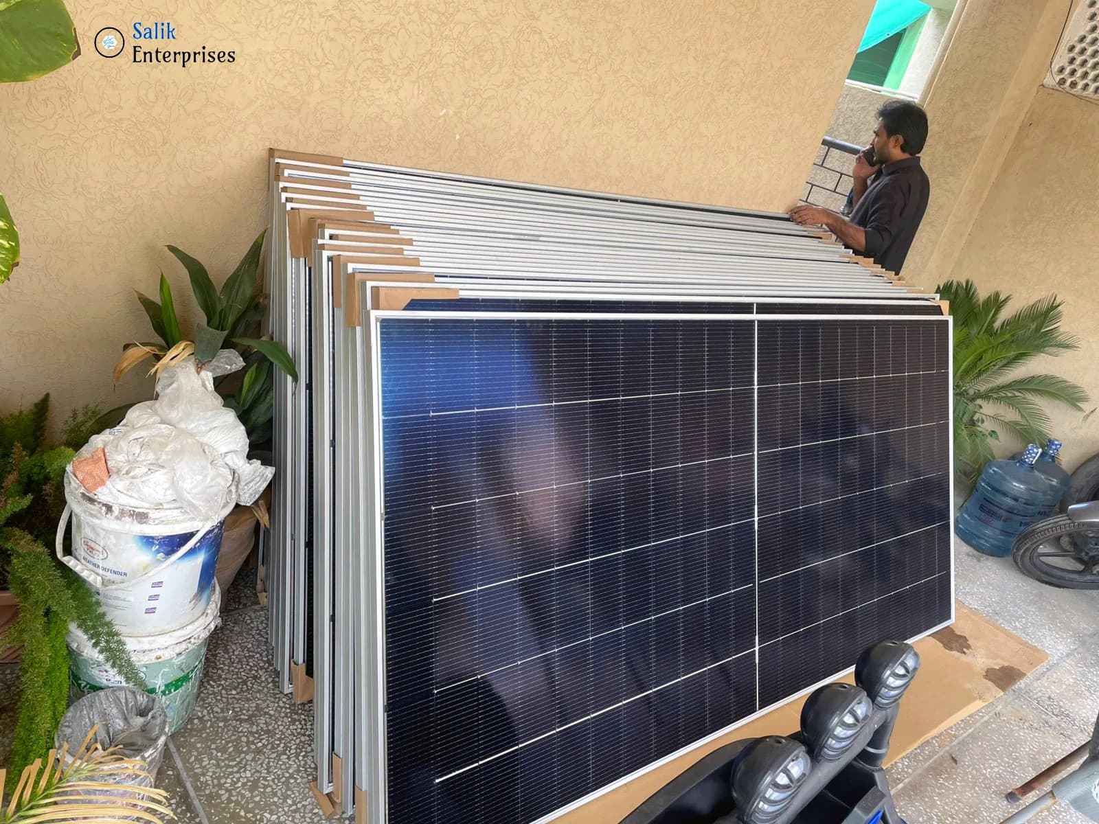 Commercial solar panel arrays thumbnail 3