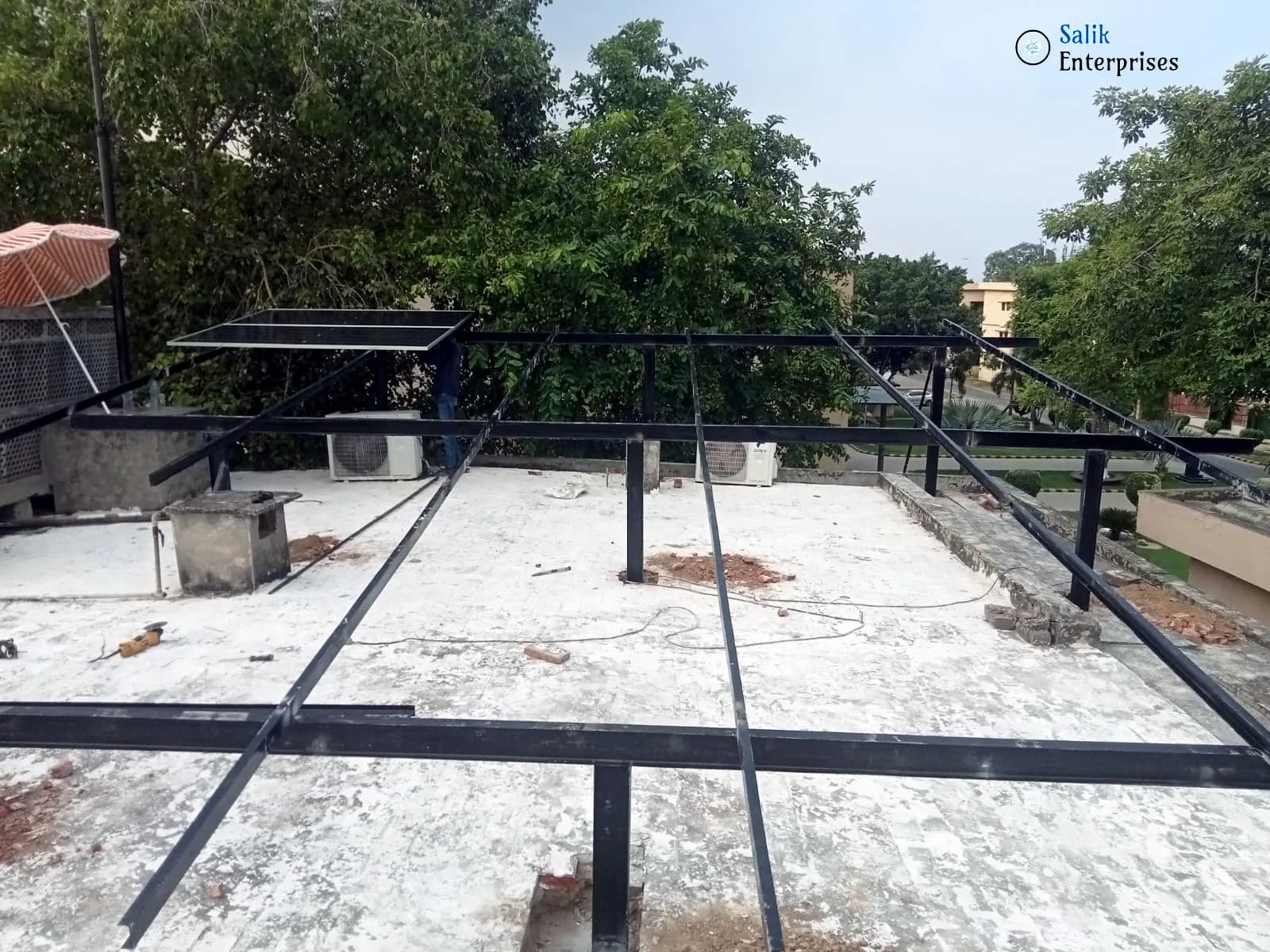 Commercial solar panel arrays thumbnail 5