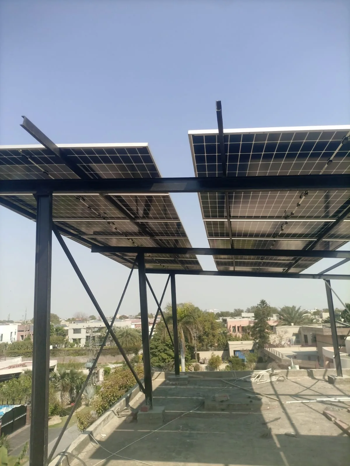 Commercial solar panel arrays thumbnail 14